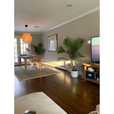 Customer image 620