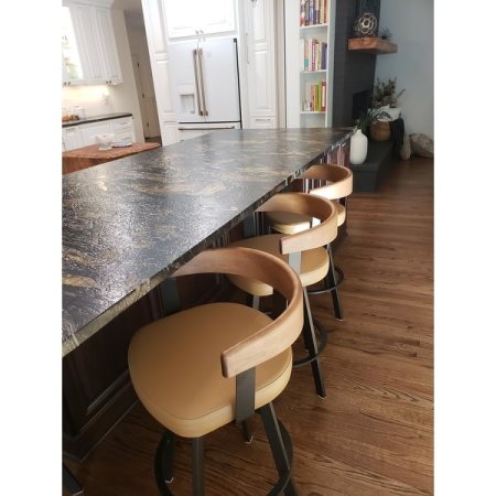 Customer image 72