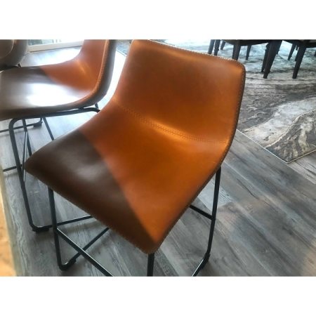 Customer image 62