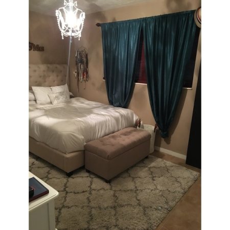 Customer image 302
