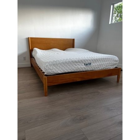 Customer image 52