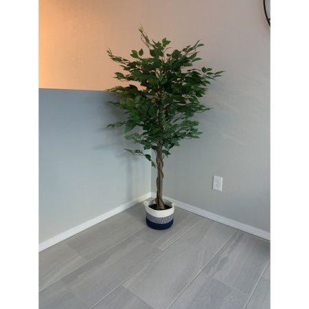 Customer image 66