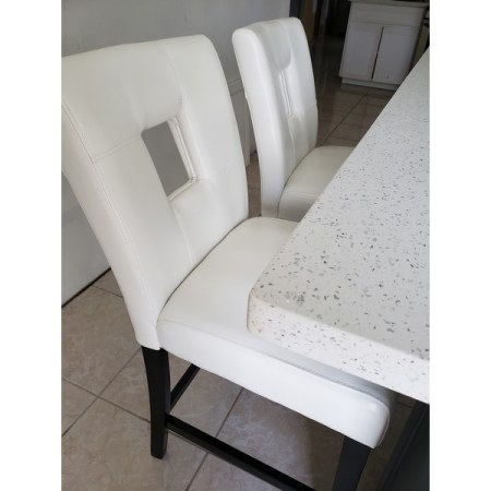 Customer image 24
