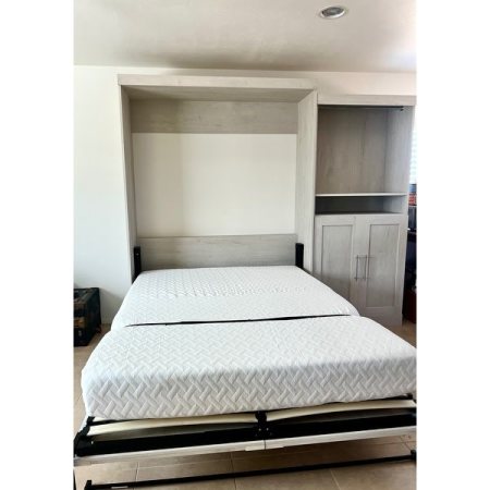 Customer image 32
