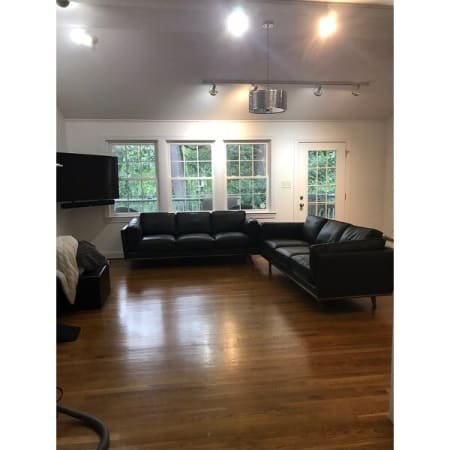 Customer image 27
