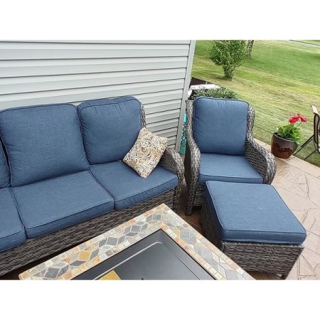 Customer image 147