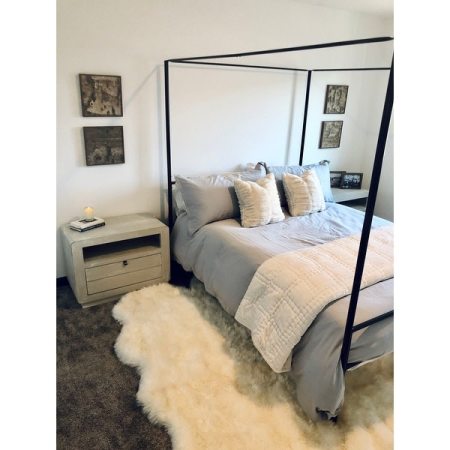 Customer image 211