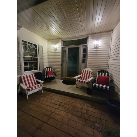 Customer image 32