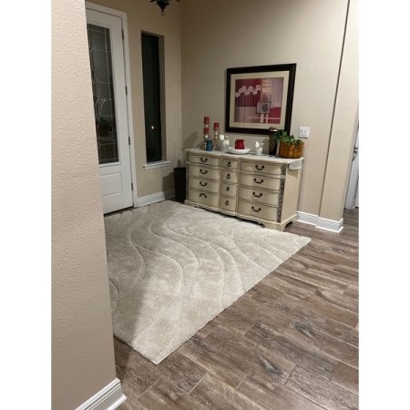 Customer image 170