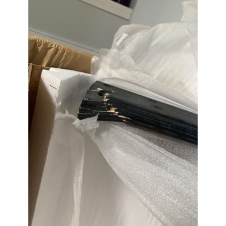 Customer image 32