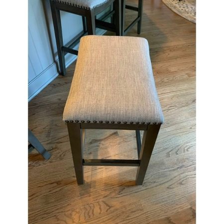 Customer image 74