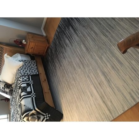 Customer image 302