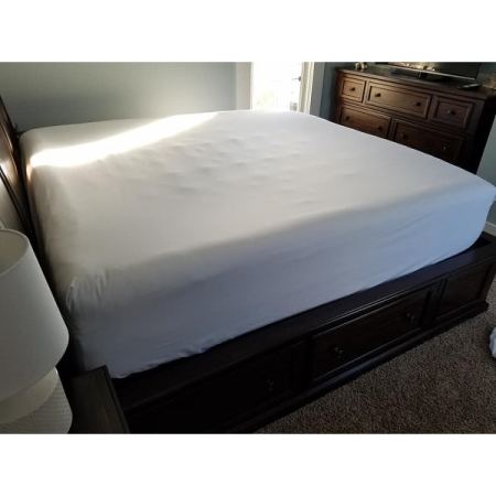 Customer image 102