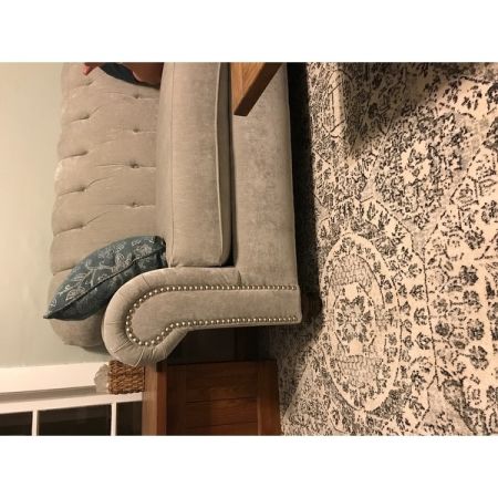 Customer image 612