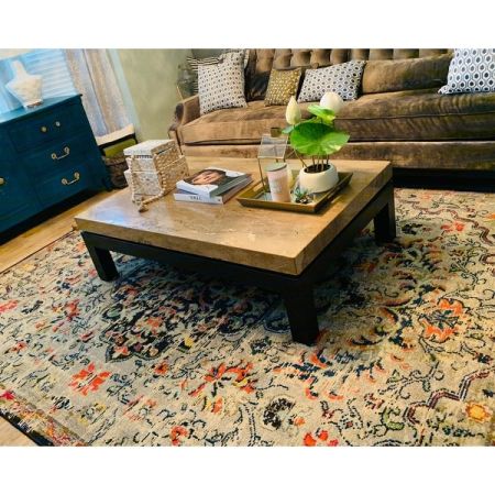 Customer image 450