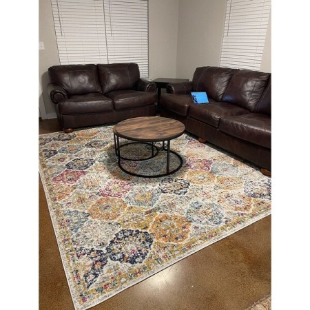 Customer image 216
