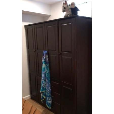 Customer image 136