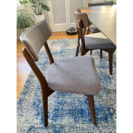 Customer image 136