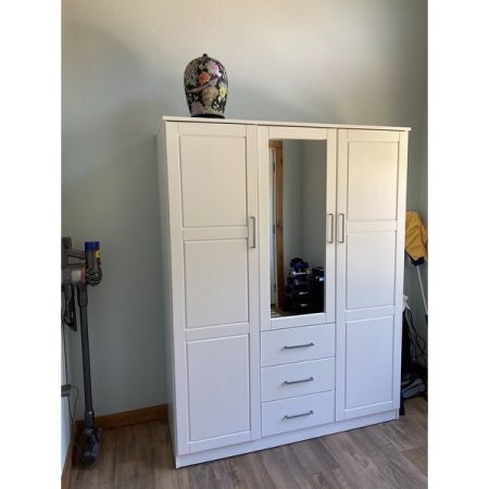 Customer image 96