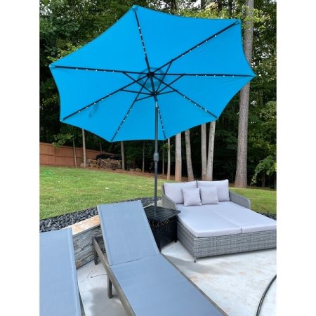Customer image 114