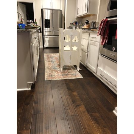 Customer image 950