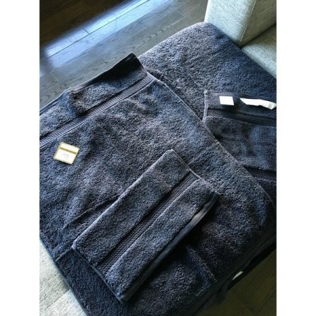 Customer image 70