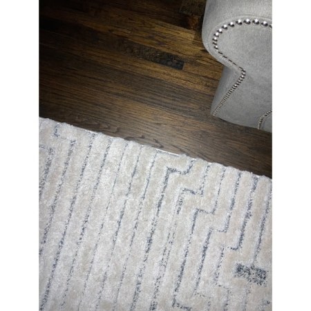 Customer image 44