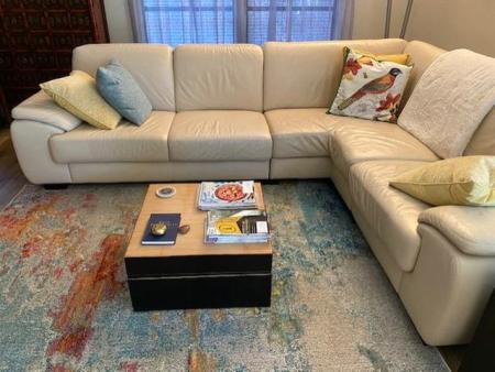 Customer image 164