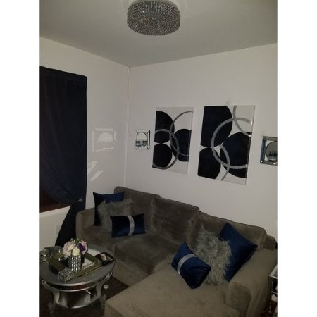 Customer image 36