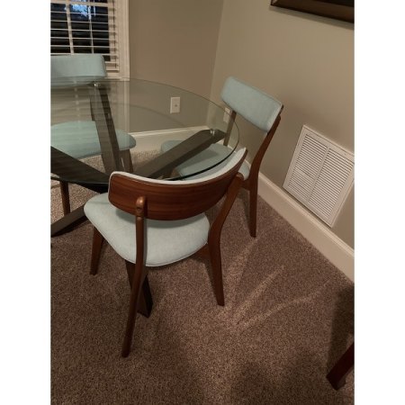 Customer image 132