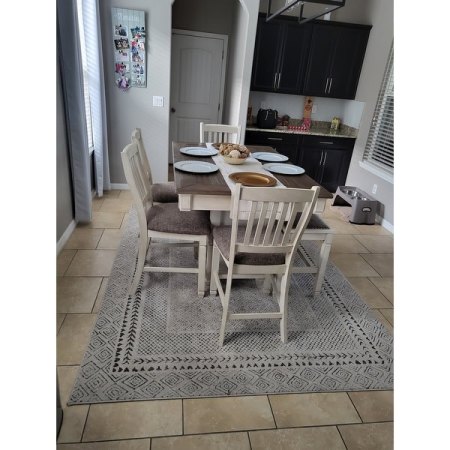Customer image 52