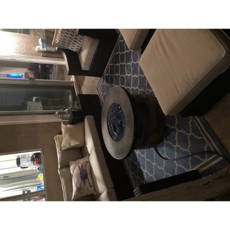 Customer image 327