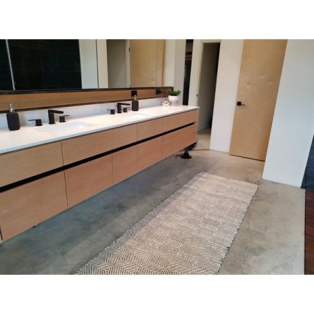 Customer image 67