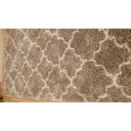 Customer image 725