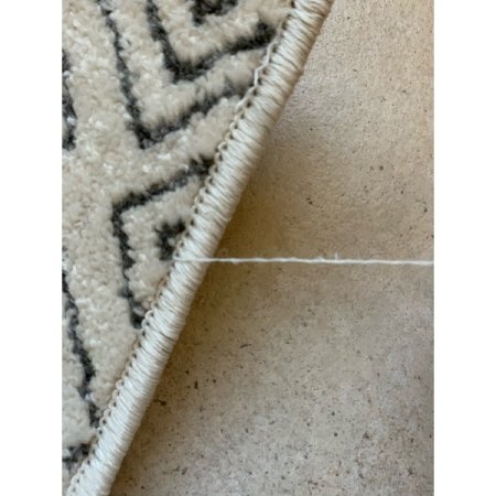 Customer image 318