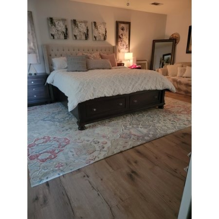 Customer image 48