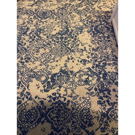 Customer image 162