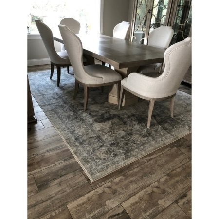 Customer image 216