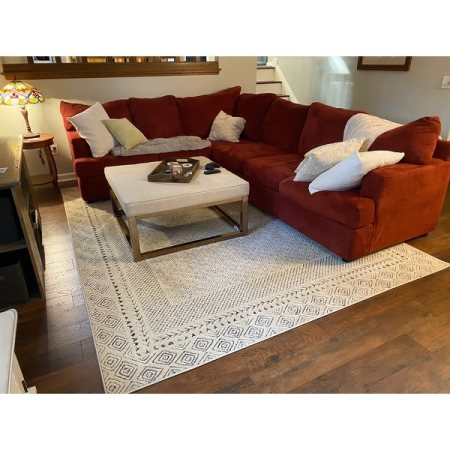 Customer image 374