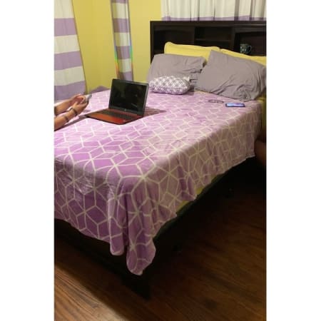 Customer image 405