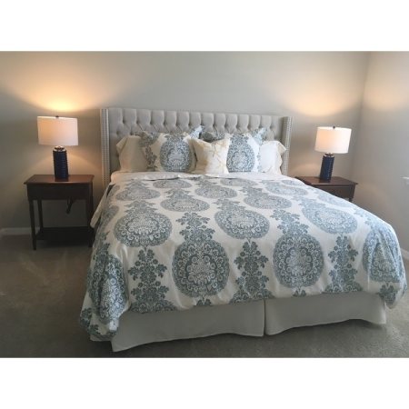 Customer image 73