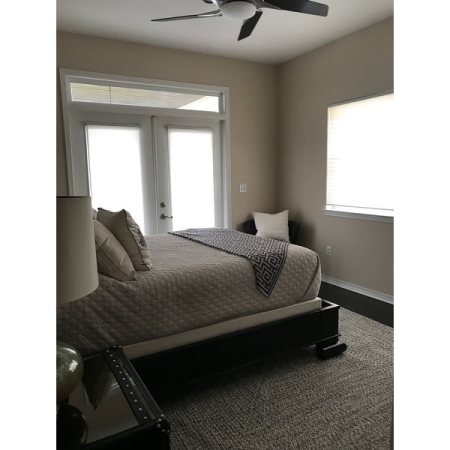 Customer image 1012