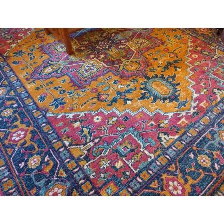 Customer image 316