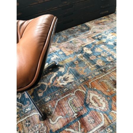 Customer image 212