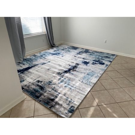 Customer image 521