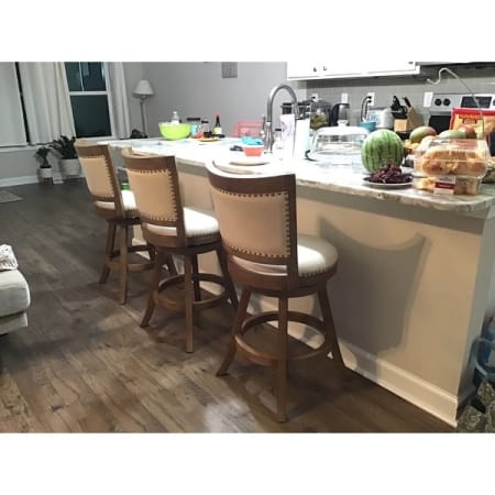 Customer image 70