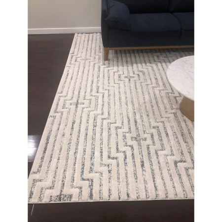 Customer image 80