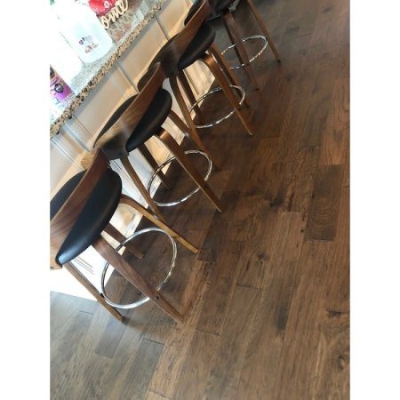 Customer image 44