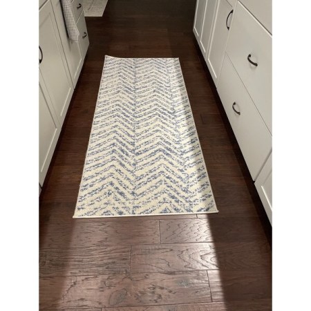 Customer image 114