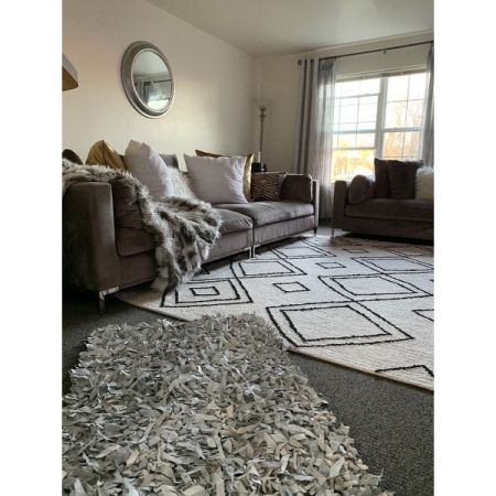 Customer image 93
